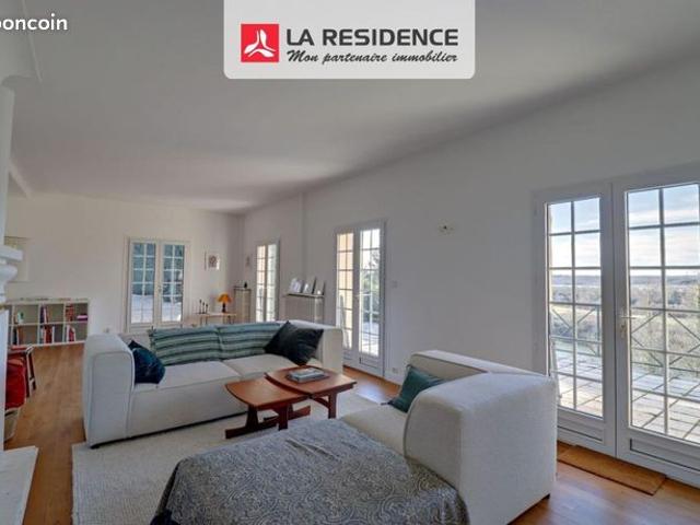 Maison 7 pièces 156 m²