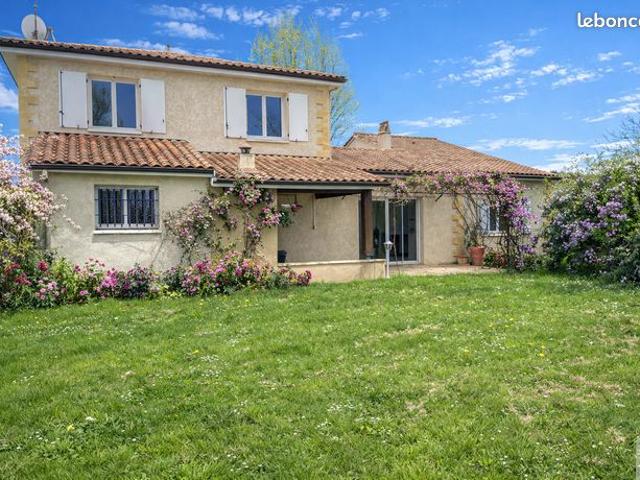 Maison 7 pièces 156 m²