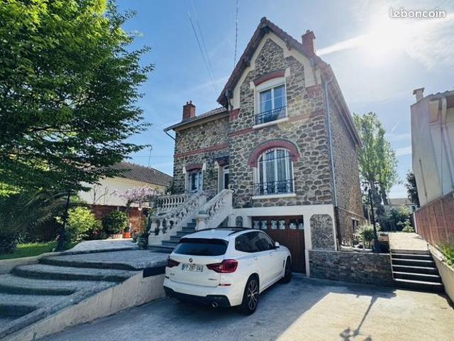 Maison 7 pièces 156 m²