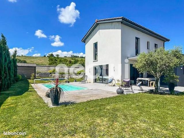 Maison 7 pièces 156 m²