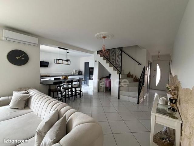 Maison 7 pièces 156 m²