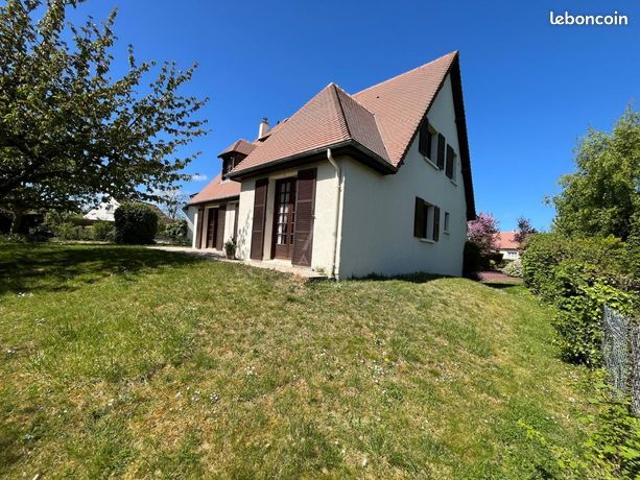 Maison 7 pièces 156 m²
