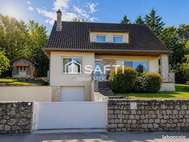 Maison 7 pièces 156 m²