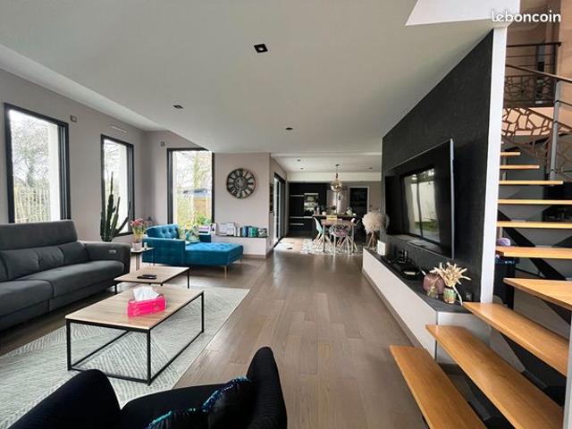 Maison 7 pièces 156 m²