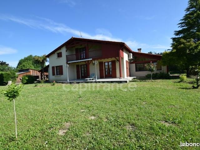 Maison 7 pièces 156 m²