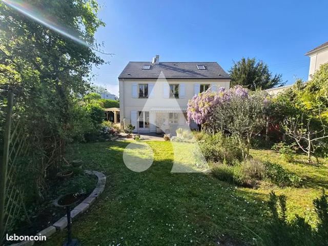 Maison 7 pièces 156 m²