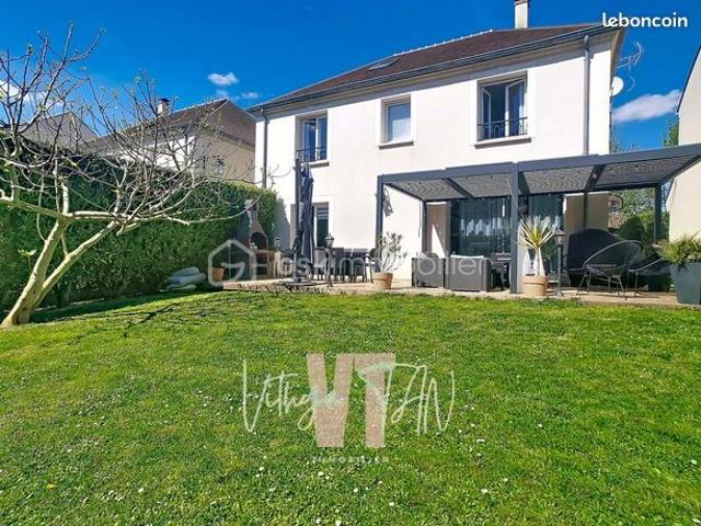 Maison 7 pièces 156 m²