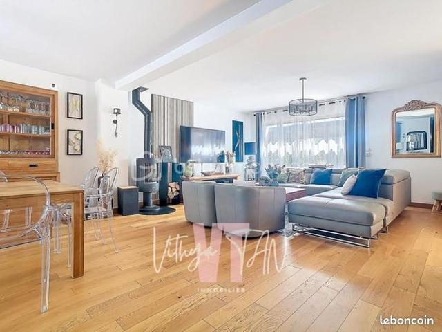Maison 7 pièces 156 m²