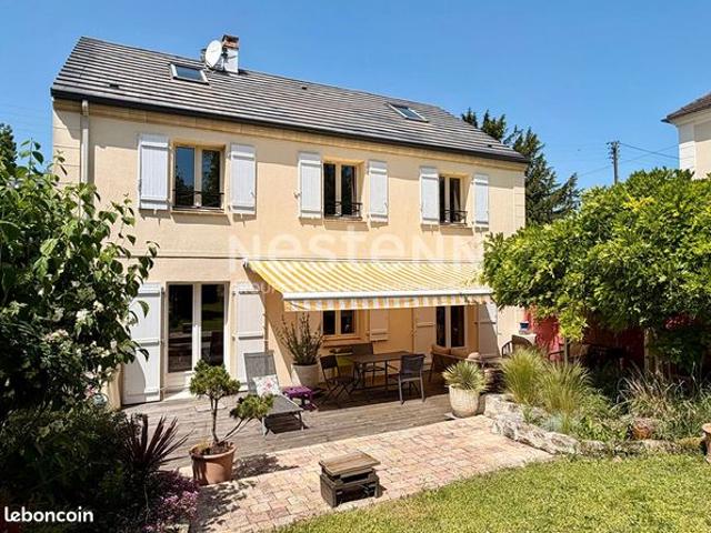 Maison 7 pièces 156 m²