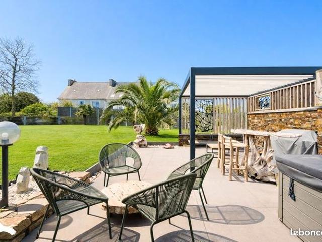 Maison 7 pièces 156 m²