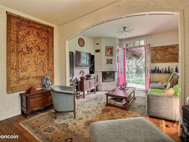 Maison 7 pièces 156 m²