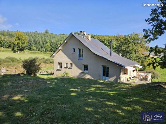 Maison 7 pièces 156 m²