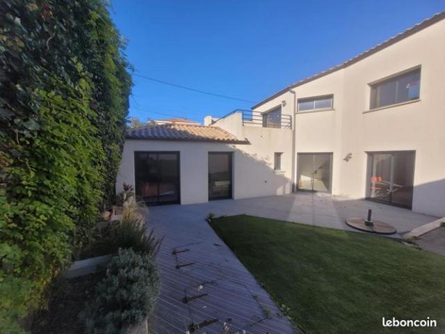 Maison 7 pièces 156 m²