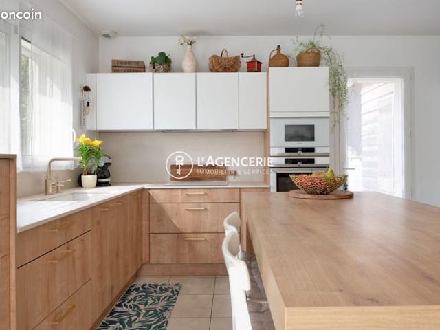 Maison 7 pièces 156 m²