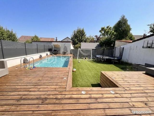 Maison 7 pièces 156 m²