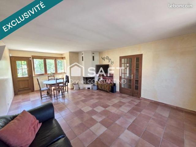 Maison 7 pièces 156 m²