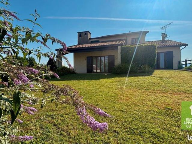 Maison 7 pièces 156 m²