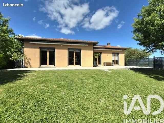 Maison 7 pièces 156 m²