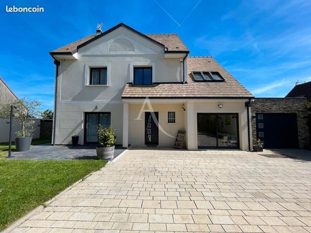 Maison 7 pièces 156 m²