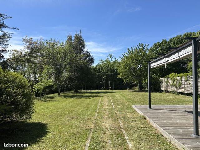Maison 7 pièces 157 m²