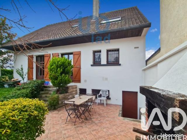 Maison 7 pièces 157 m²