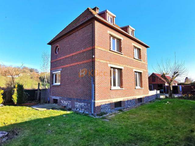 Maison 7 pièces 157 m²