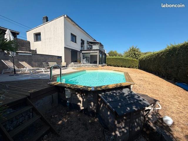 Maison 7 pièces 157 m²
