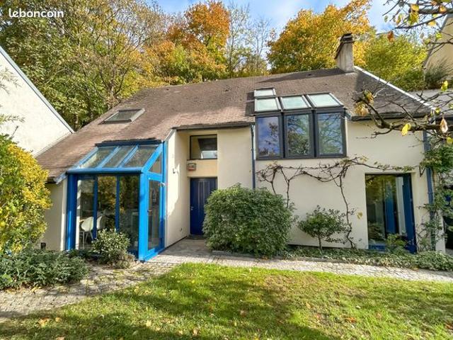 Maison 7 pièces 157 m²