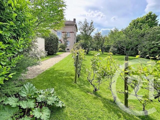 Maison 7 pièces 157 m²