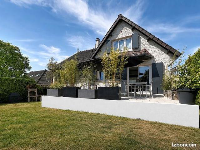 Maison 7 pièces 157 m²