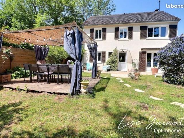 Maison 7 pièces 157 m²