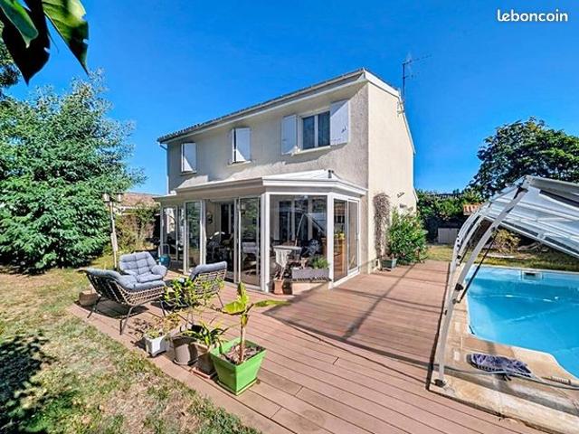 Maison 7 pièces 157 m²