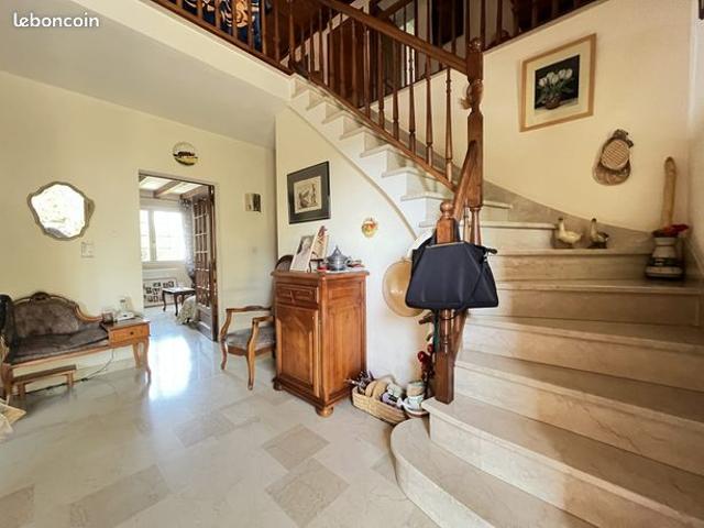 Maison 7 pièces 157 m²