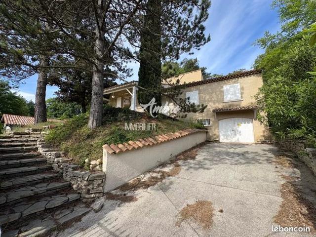 Maison 7 pièces 157 m²