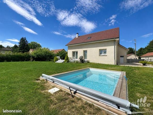 Maison 7 pièces 157 m²