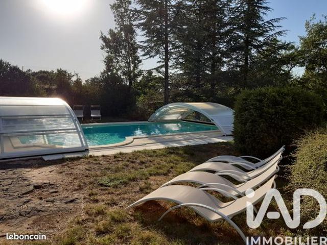 Maison 7 pièces 157 m²