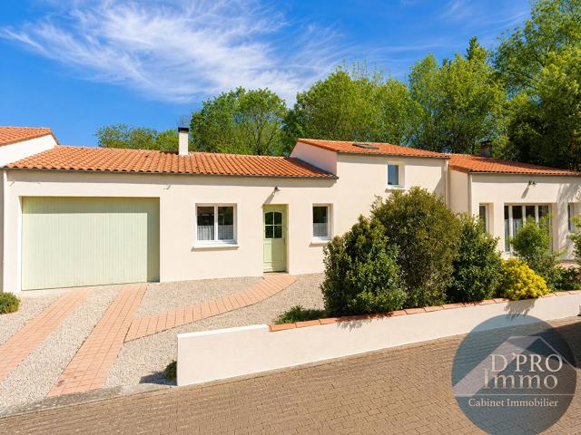Maison 7 pièces 158 m²