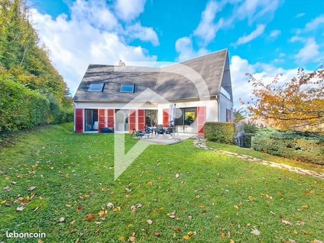 Maison 7 pièces 158 m²