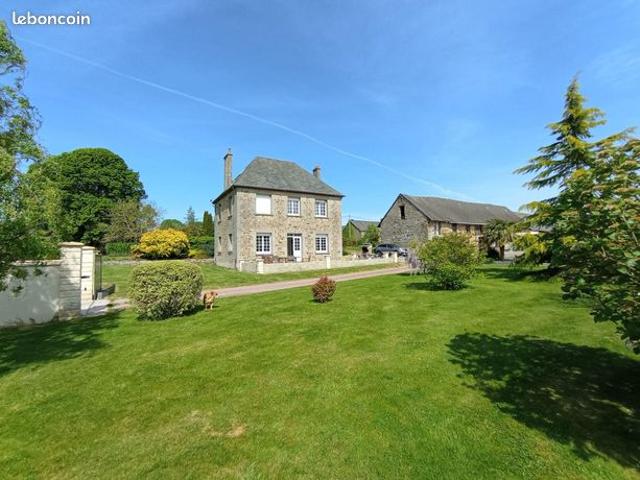 Maison 7 pièces 158 m²
