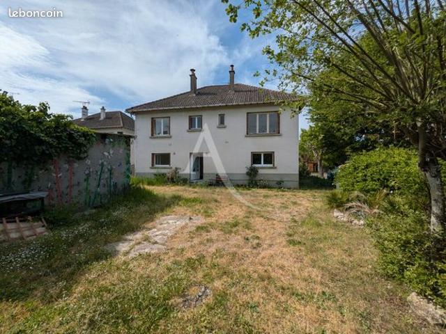 Maison 7 pièces 158 m²