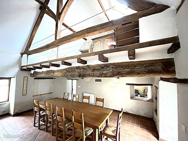 Maison 7 pièces 158 m²