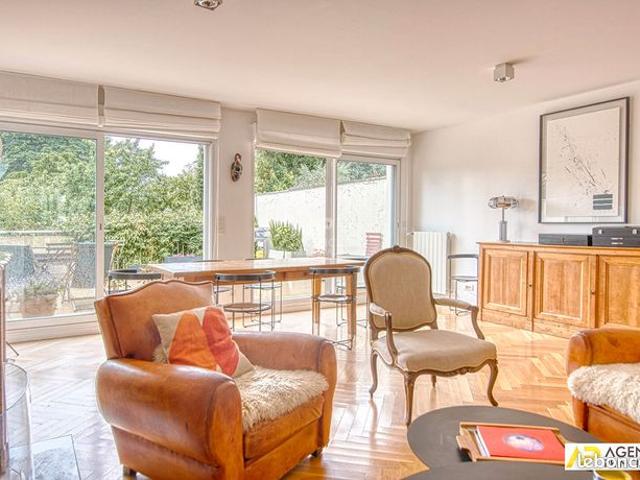 Maison 7 pièces 158 m²