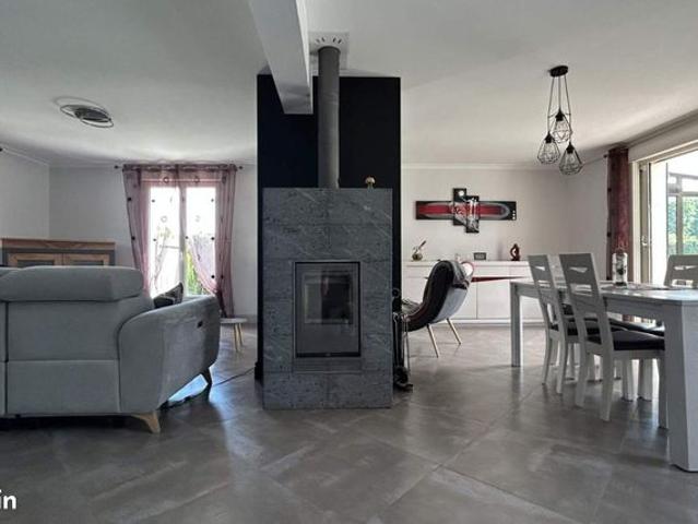 Maison 7 pièces 158 m²
