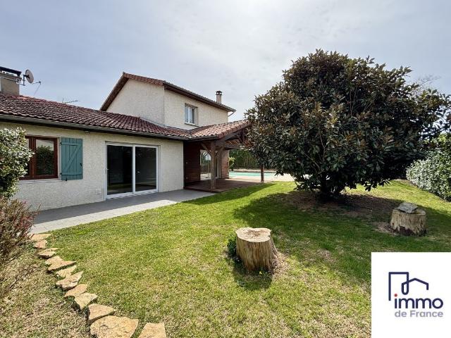 Maison 7 pièces 158 m²