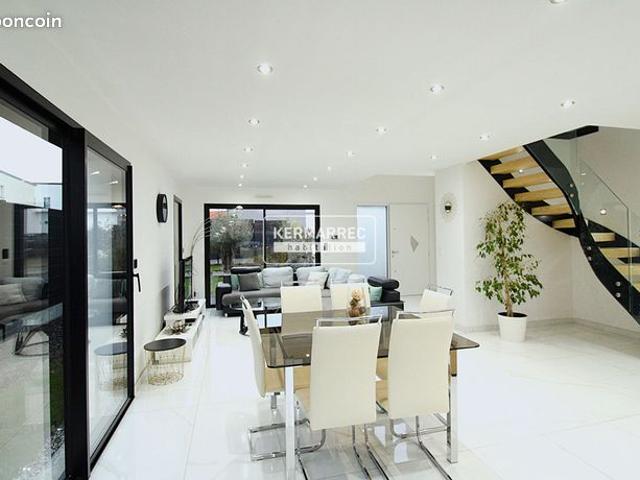 Maison 7 pièces 158 m²