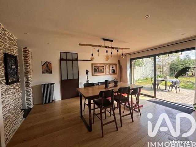 Maison 7 pièces 158 m²