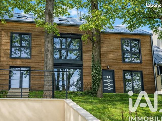 Maison 7 pièces 158 m²