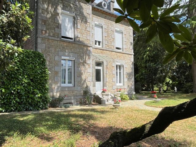 Maison 7 pièces 158 m²
