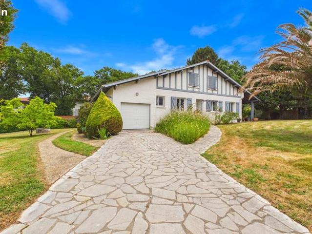 Maison 7 pièces 158 m²