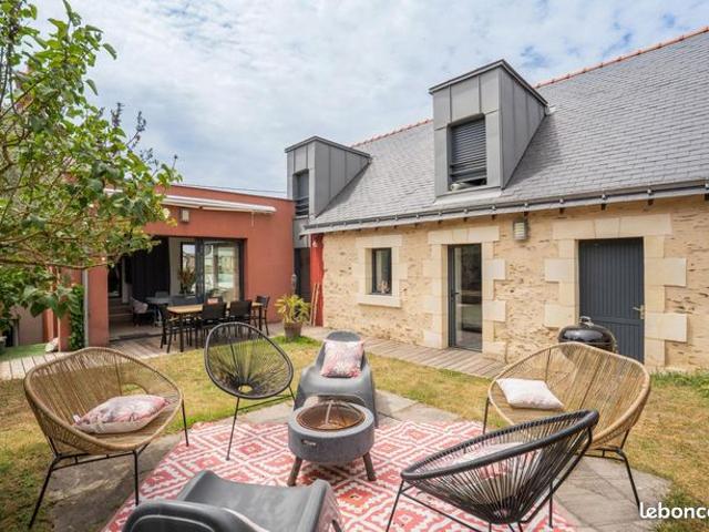 Maison 7 pièces 158 m²